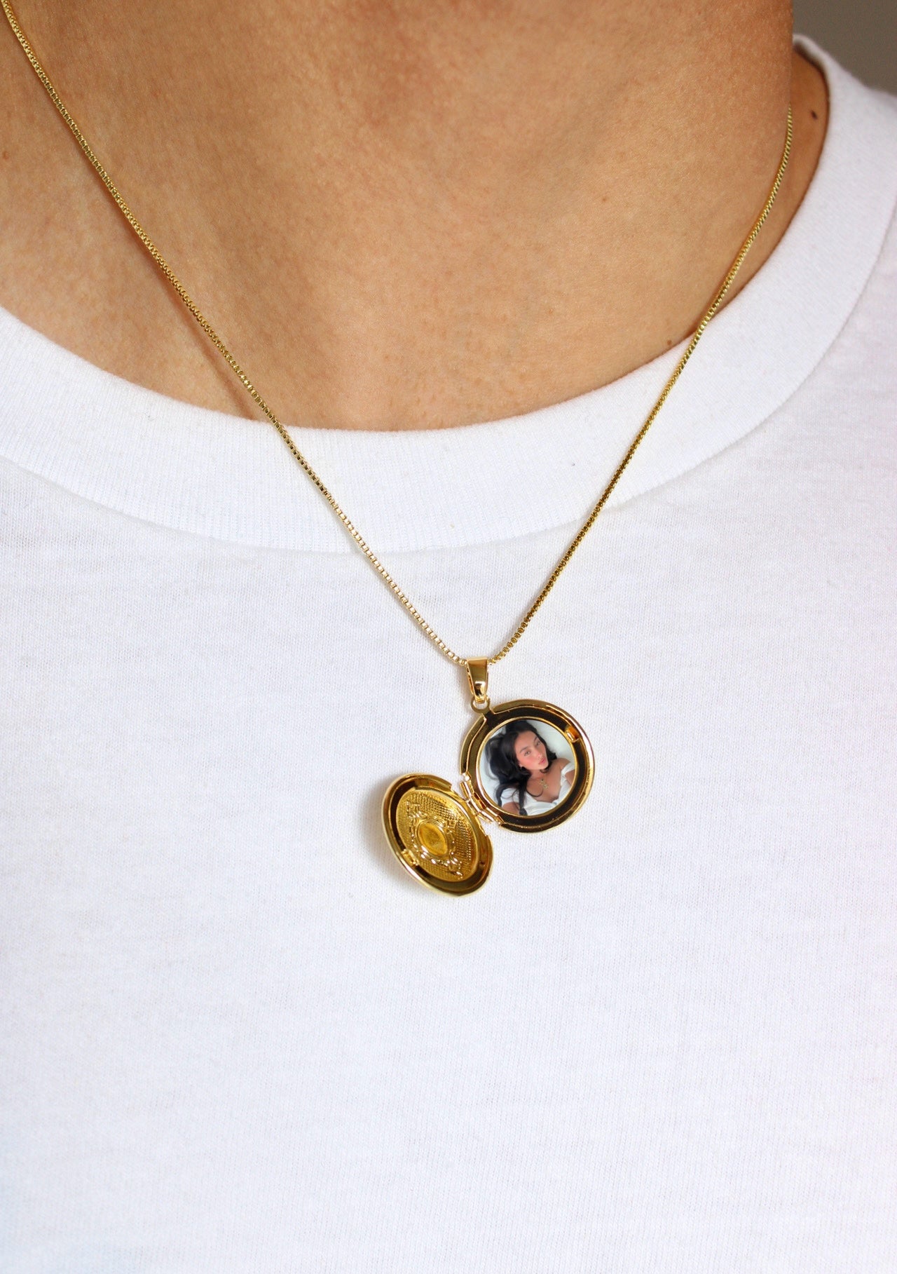 Locket For Men 14k Men’s Vintage Photo Locket Necklace – Chingona's Jewelers